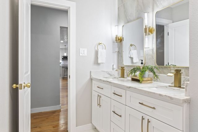 811 Tarryall Drive, Dallas, TX 75224