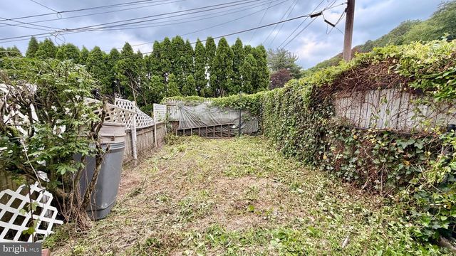 1359 GREEN ST, Reading, PA 19604