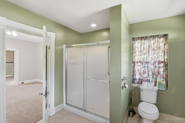 103 W Sharon Road, Glendale, OH 45246