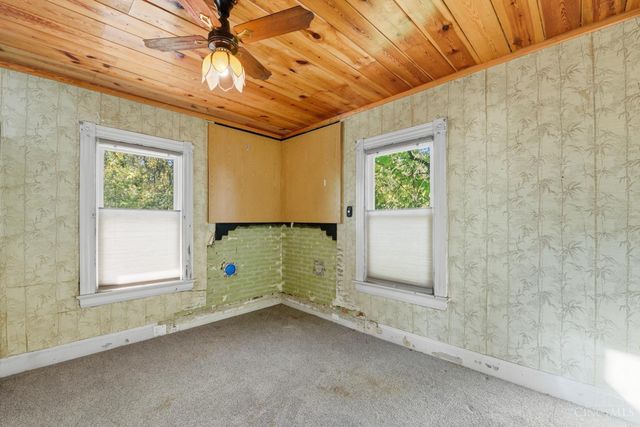 103 W Sharon Road, Glendale, OH 45246