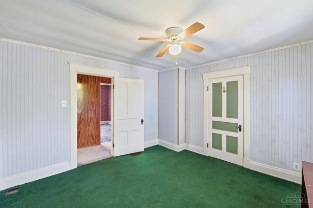 103 W Sharon Road, Glendale, OH 45246