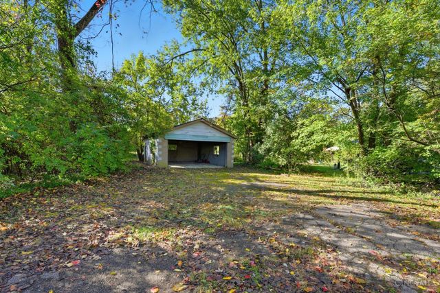 103 W Sharon Road, Glendale, OH 45246