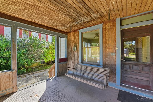 103 W Sharon Road, Glendale, OH 45246