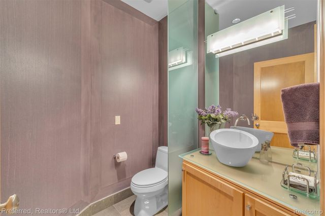 12196 Woodline Drive, Tyrone Township, MI 48430