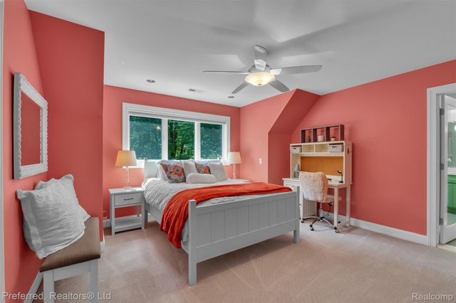 12196 Woodline Drive, Tyrone Township, MI 48430