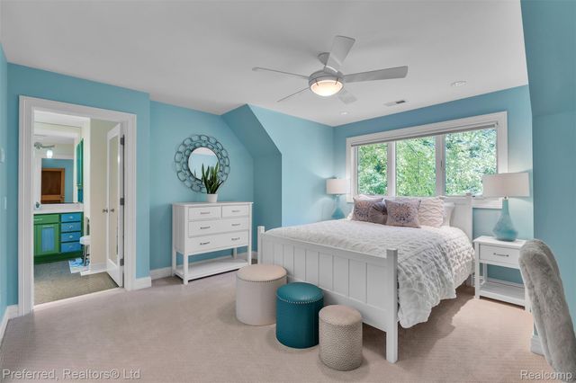 12196 Woodline Drive, Tyrone Township, MI 48430