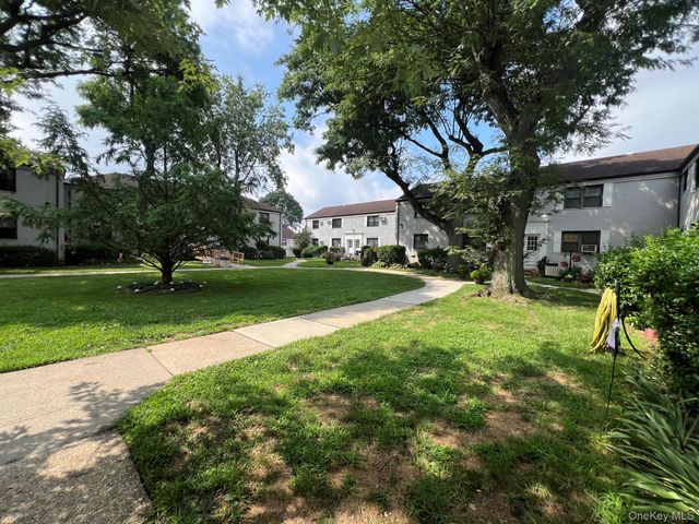 69-12 138th Street B, Flushing, NY 11367