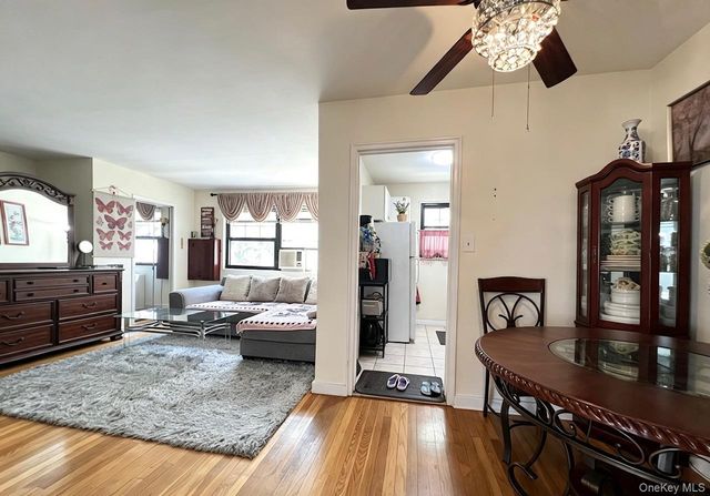69-12 138th Street B, Flushing, NY 11367