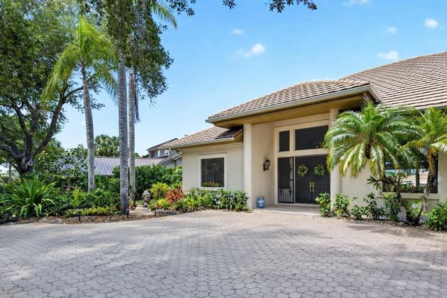 6460 SE Winged Foot Drive, Stuart, FL 34997