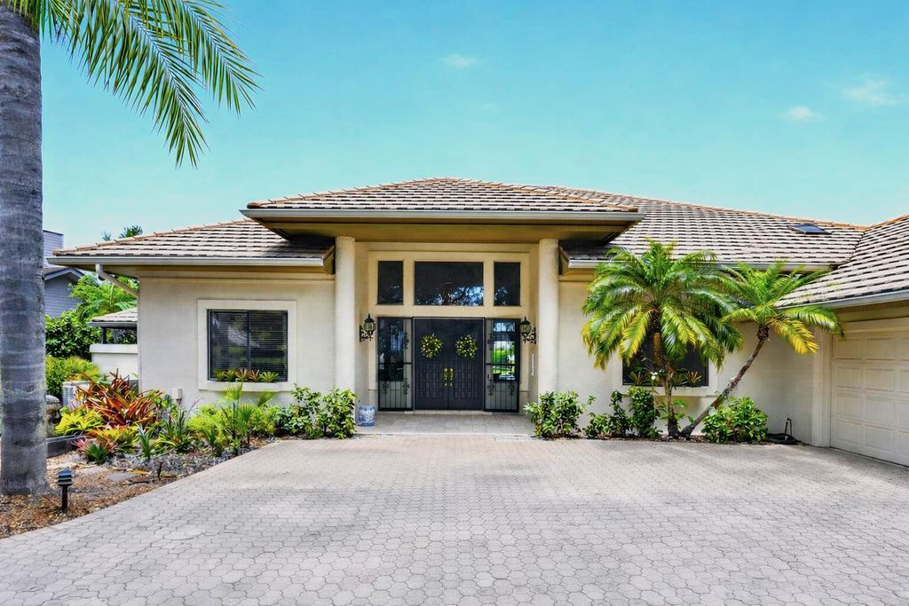 6460 SE Winged Foot Drive, Stuart, FL 34997