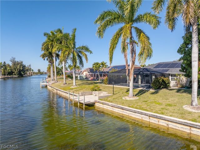 514 SE 20th ST, Cape Coral, FL 33990