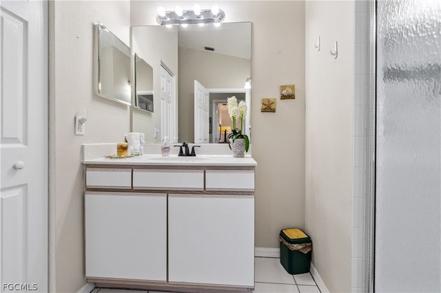 514 SE 20th ST, Cape Coral, FL 33990