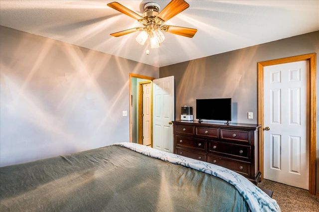 205 W Meadowlark, Derby, KS 67037