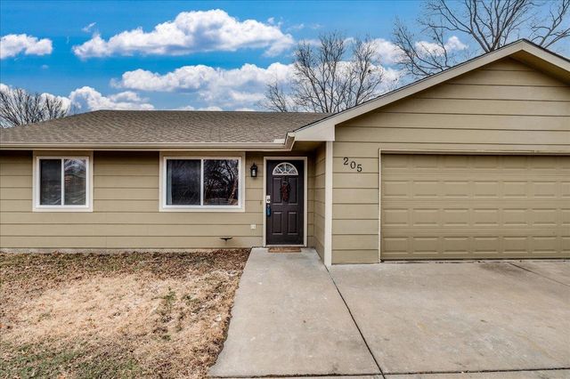 205 W Meadowlark, Derby, KS 67037