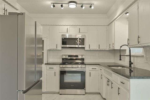 3133 Delmar Road, Del City, OK 73115