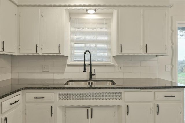 3133 Delmar Road, Del City, OK 73115