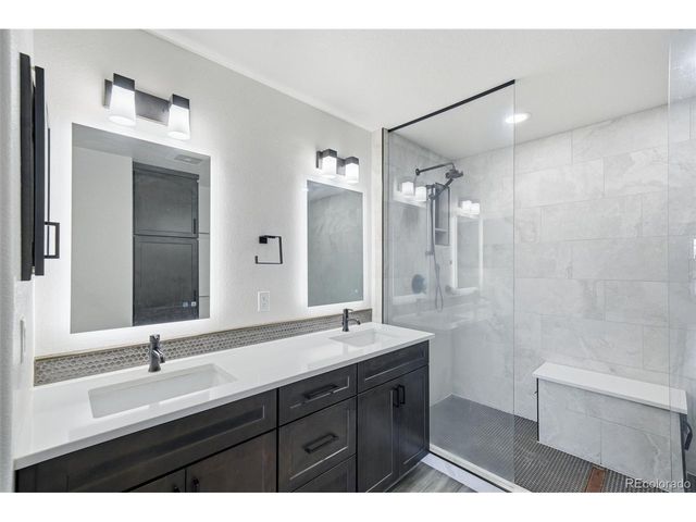 935 Crenshaw St, Castle Rock, CO 80104