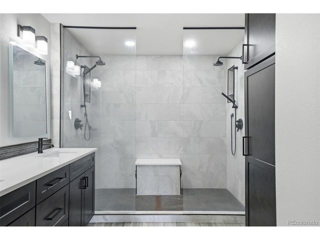 935 Crenshaw St, Castle Rock, CO 80104