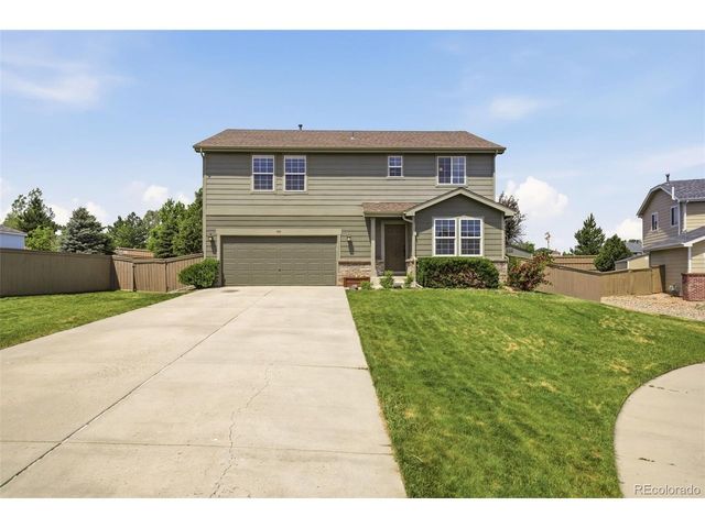 935 Crenshaw St, Castle Rock, CO 80104