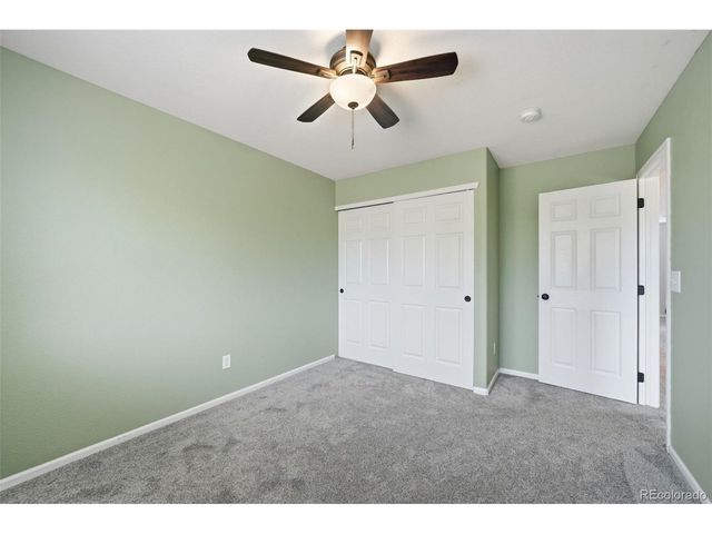 935 Crenshaw St, Castle Rock, CO 80104