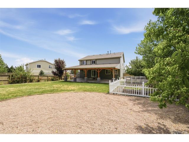 935 Crenshaw St, Castle Rock, CO 80104