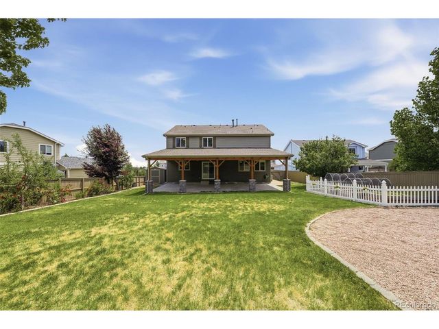 935 Crenshaw St, Castle Rock, CO 80104