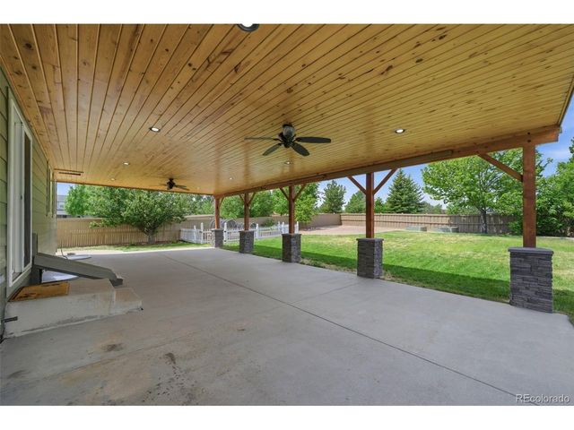 935 Crenshaw St, Castle Rock, CO 80104