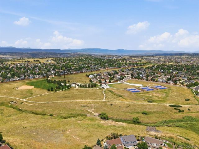 935 Crenshaw St, Castle Rock, CO 80104