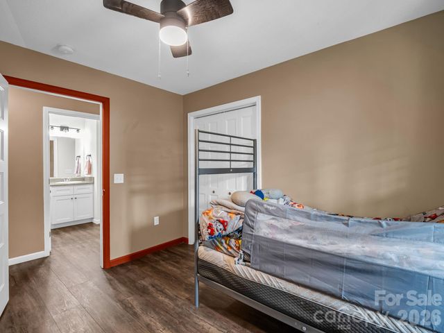 47 Heartleaf Lane, Columbus, NC 28722