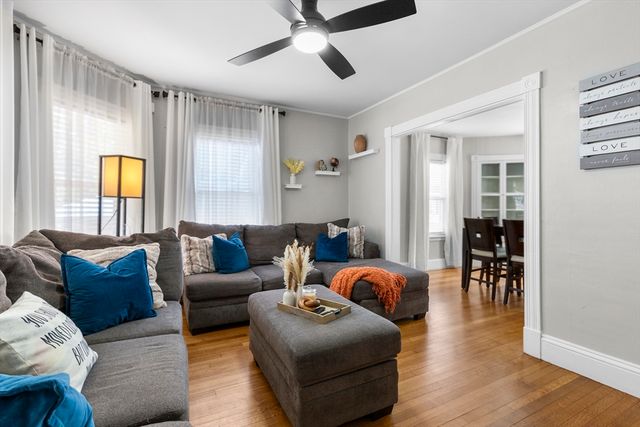 5 Jenny Lind St, New Bedford, MA 02740