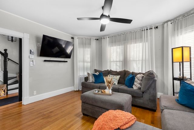 5 Jenny Lind St, New Bedford, MA 02740