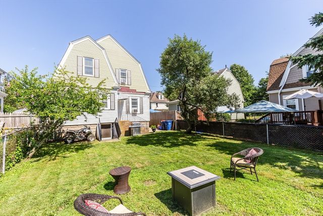 5 Jenny Lind St, New Bedford, MA 02740