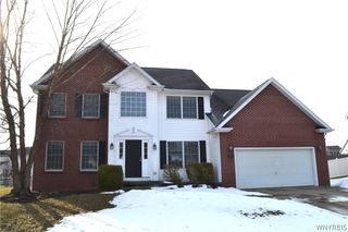 11 Taylor Court, West Seneca, NY 14224