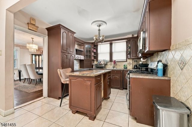 1521 Leslie St, Hillside Twp., NJ 07205