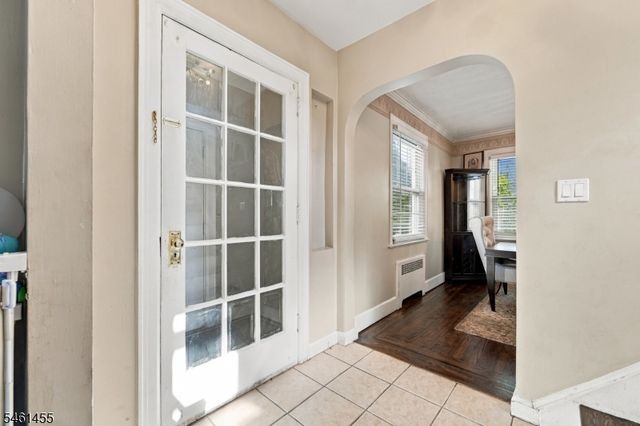1521 Leslie St, Hillside Twp., NJ 07205
