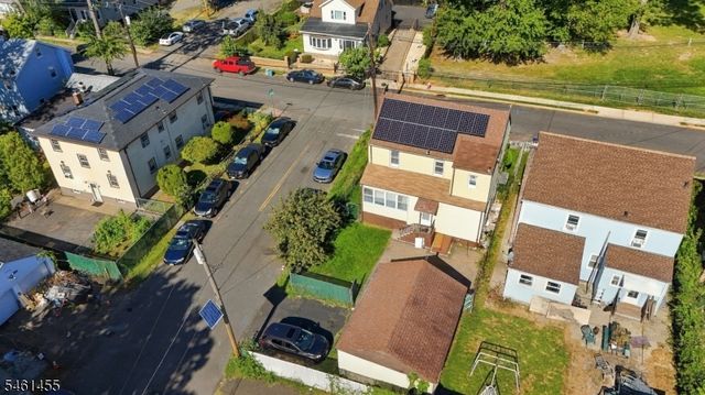 1521 Leslie St, Hillside Twp., NJ 07205
