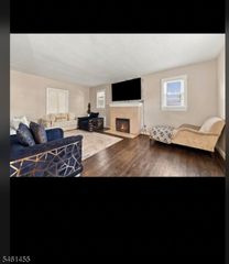 1521 Leslie St, Hillside Twp., NJ 07205