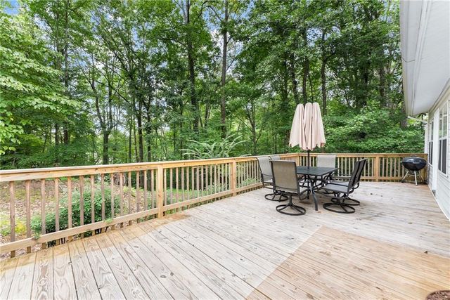 4243 Perry Drive, Gainesville, GA 30506