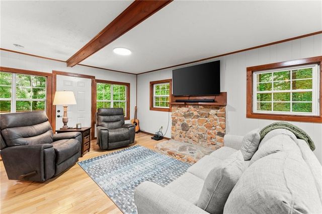 4243 Perry Drive, Gainesville, GA 30506