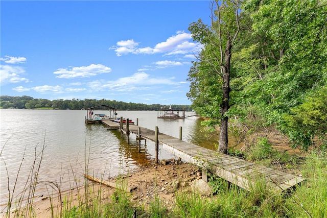 4243 Perry Drive, Gainesville, GA 30506