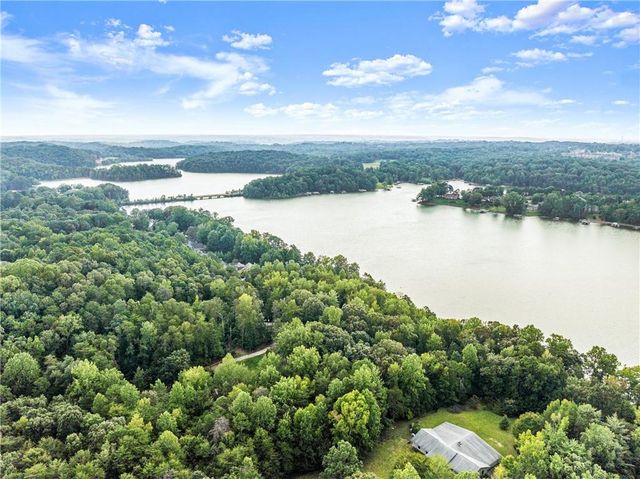 4243 Perry Drive, Gainesville, GA 30506