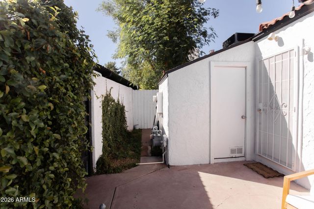 5324 N 3RD Avenue, Phoenix, AZ 85013