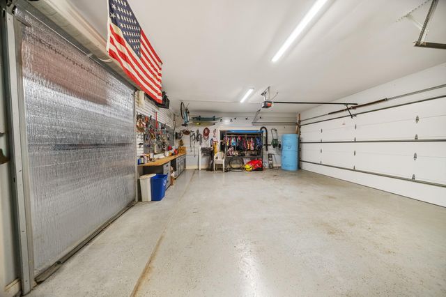 224 Oak Crest Drive, Livingston, TX 77351