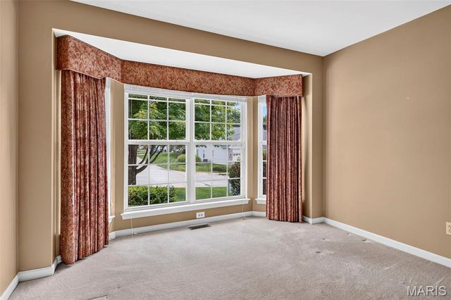 1319 Pine Bluff Drive, St Charles, MO 63304