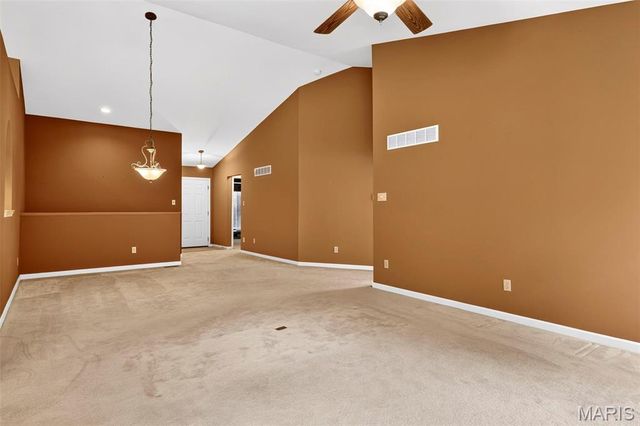 1319 Pine Bluff Drive, St Charles, MO 63304