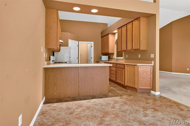 1319 Pine Bluff Drive, St Charles, MO 63304