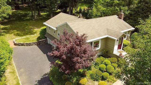 55 Summit Road, Spring Valley, NY 10977