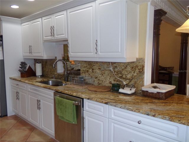 9312 KINGSTON ROAD, Bradenton, FL 34210