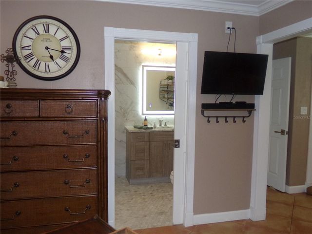 9312 KINGSTON ROAD, Bradenton, FL 34210