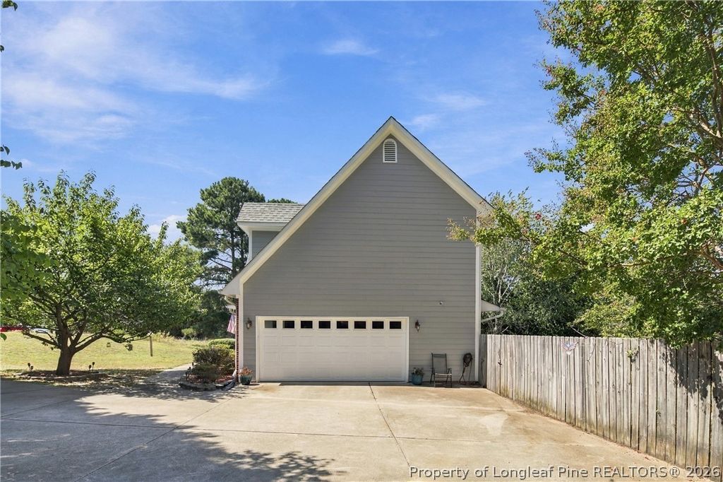180 Vail Court, Sanford, NC 27332 — photo 4